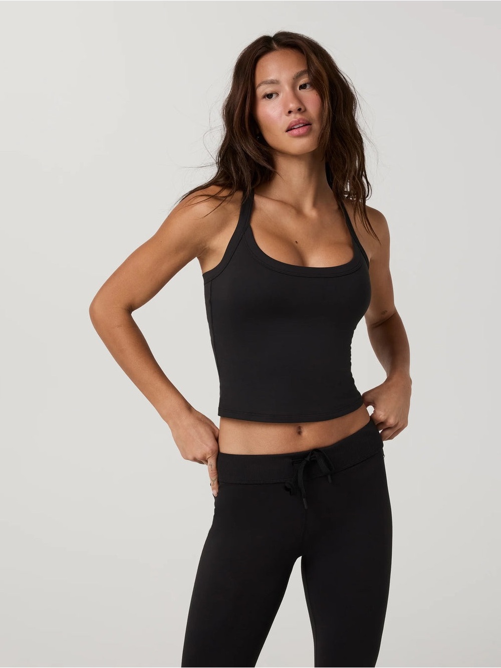 Vuori Black Crossback Halo Tank with Built in Bra - NWOT